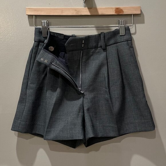 ARITZIA BABATON High-Rise Relaxed-Fit Pleated Mini Short (Heather Charcoal) - Picture 9 of 16